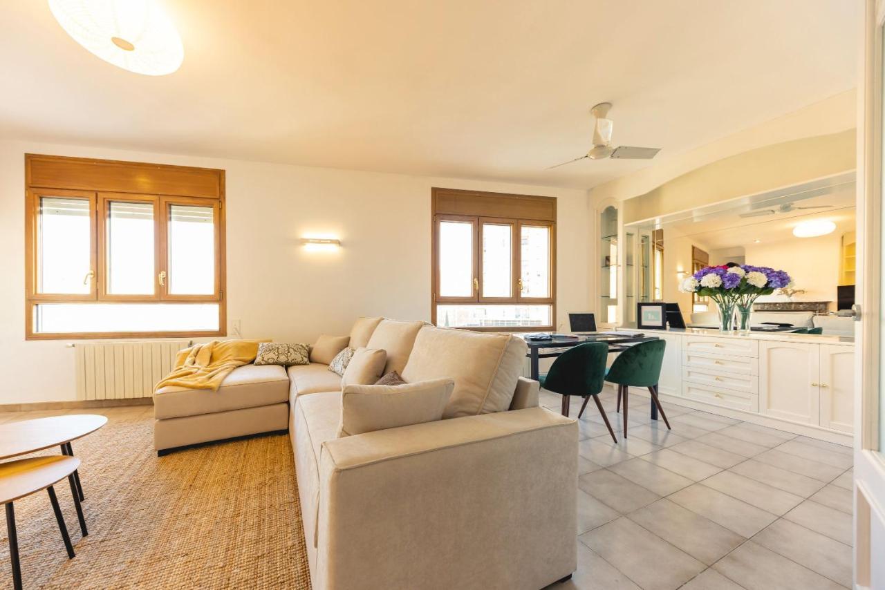 Bravissimo El Lleo, Bright 4-Bedroom Apartment Girona Exterior photo