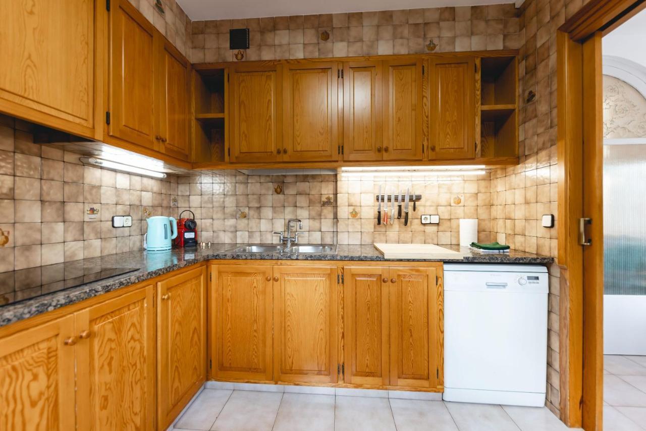 Bravissimo El Lleo, Bright 4-Bedroom Apartment Girona Exterior photo