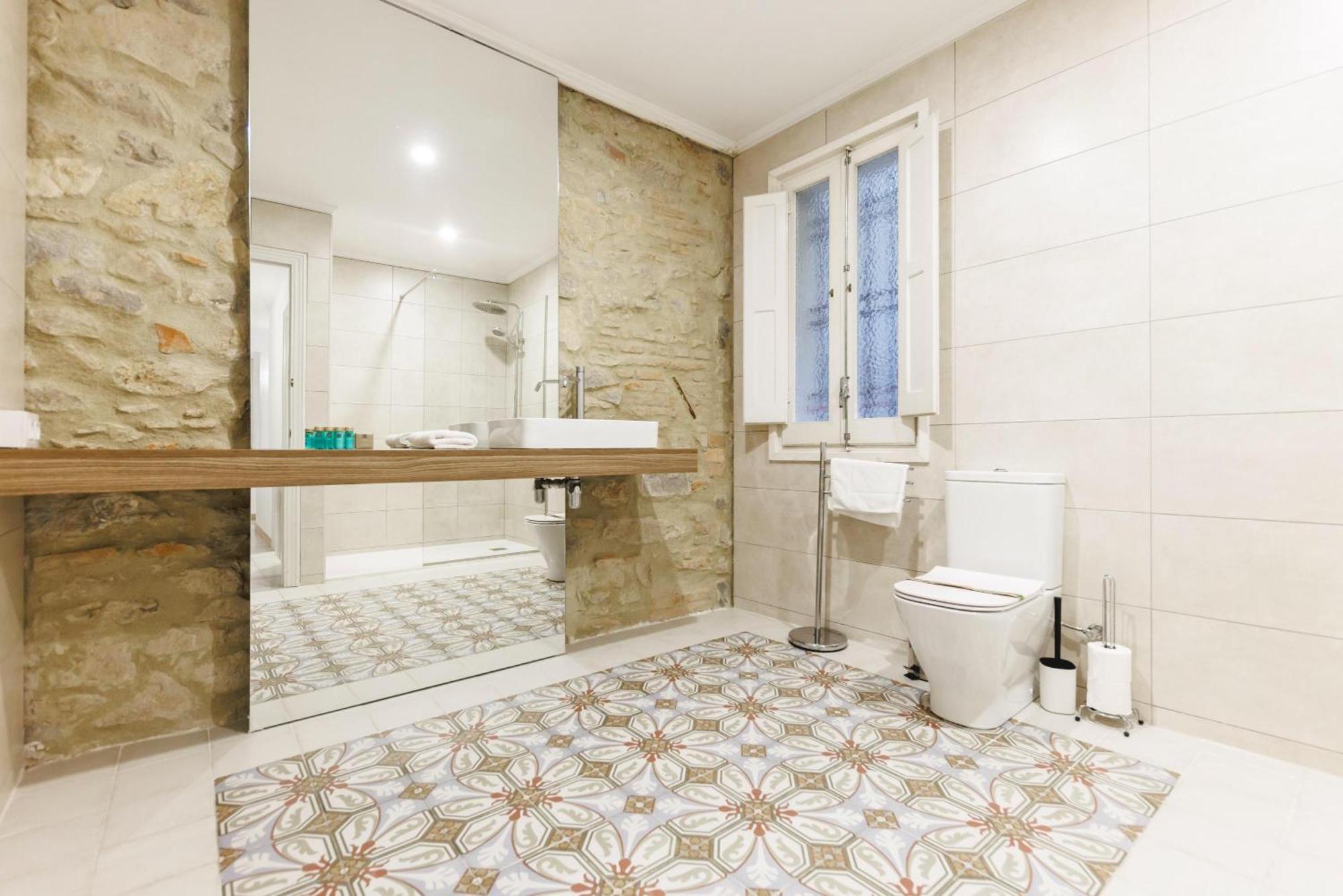Bravissimo El Lleo, Bright 4-Bedroom Apartment Girona Exterior photo